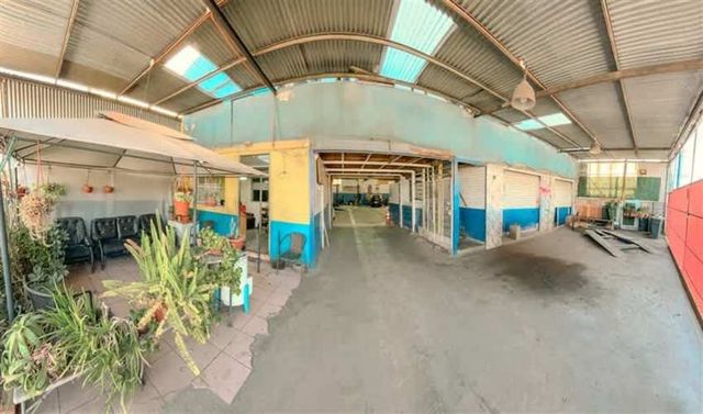 LOCAL COMERCIAL santa raquel con trinidad