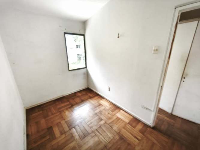 VENTA CASA  INDEPENDENCIA  EXCELENTE CONECTIVIDAD