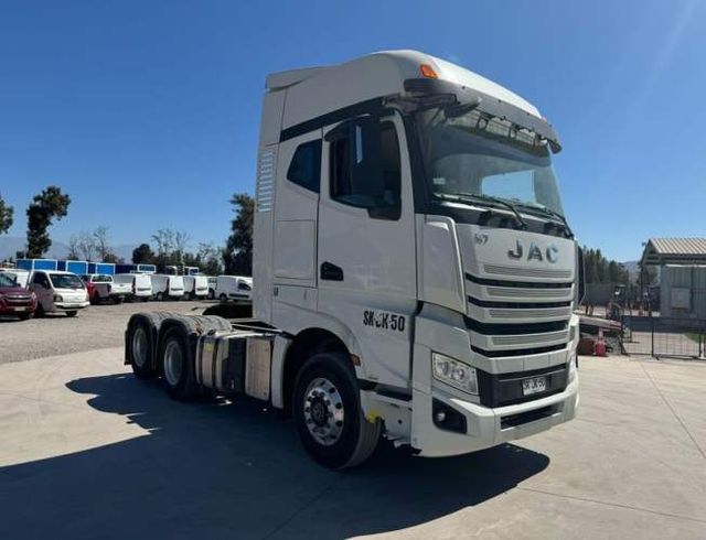TRACTO CAMION Marca JAC Modelo K7 HFC 4492 Año 2023