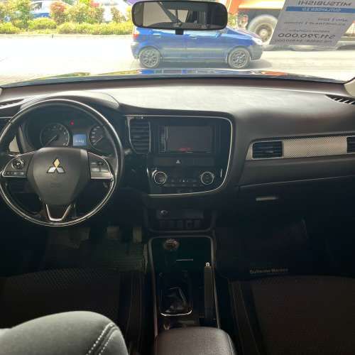 Mitsubishi Outlander 2.0 2019