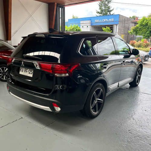 Mitsubishi Outlander 2.0 2019