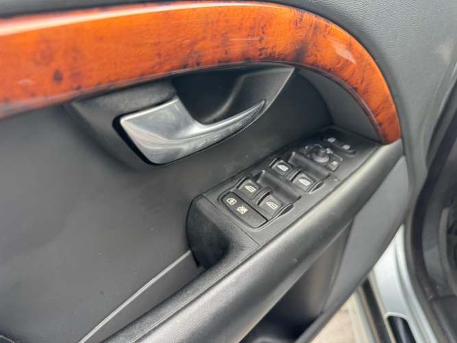 AUTOMOVIL Marca VOLVO Modelo S80 3.2 Año 2009