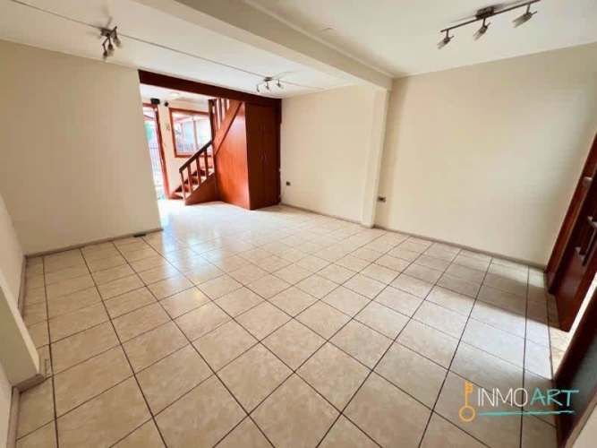 CASA cerca avda pulmahue