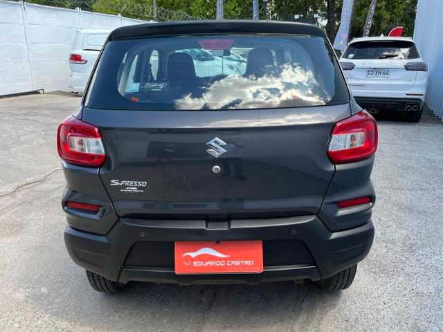 SUZUKI SPRESSO 1.O AMT GLX