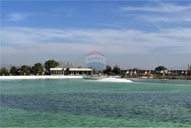 En venta casa en valle grande, 3 pisos, jardín.