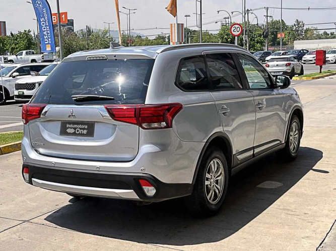 MITSUBISHI OUTLANDER 2018