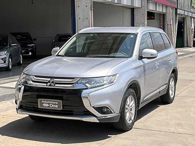 MITSUBISHI OUTLANDER 2018