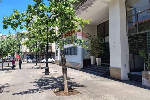 ¡viva en san isidro: elegante depto. en santiago!