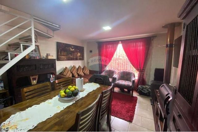 "venta de casa en villa el solar 4  - buin"