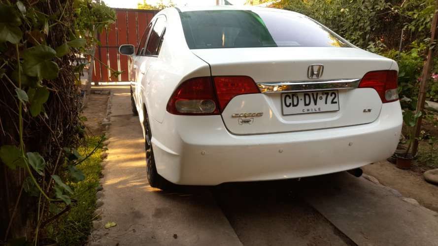 Honda Civic 1.8 LX 2010
