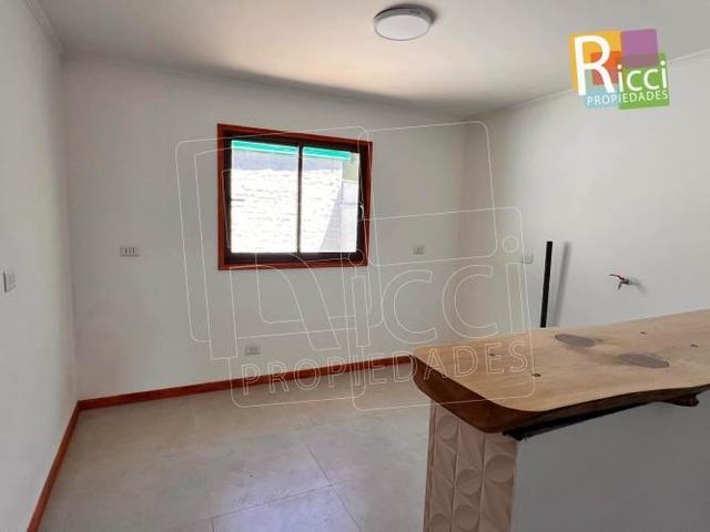 Excelente casa Pob. Valentín Letelier