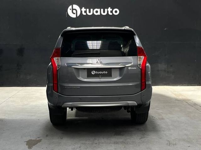 MITSUBISHI MONTERO SPORT 2.4 AUT 2WD