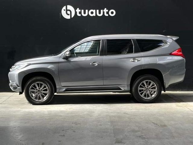 MITSUBISHI MONTERO SPORT 2.4 AUT 2WD