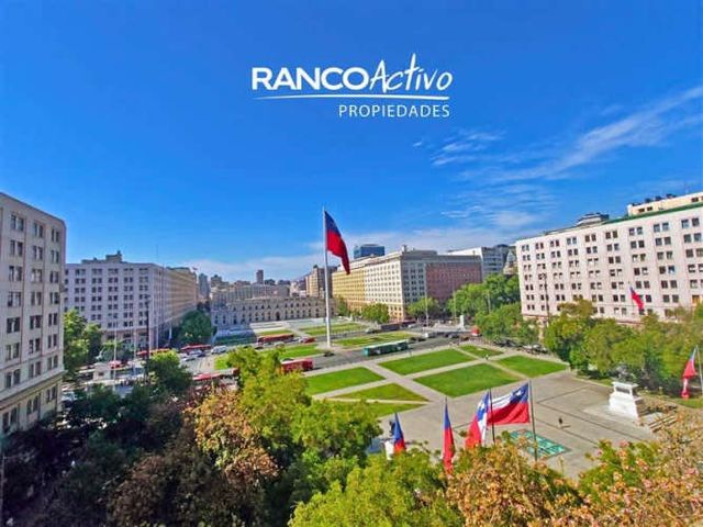 OFICINA Metro La Moneda