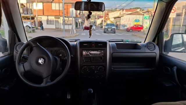 suzuki jimny 1.3 JLX AC 4X4