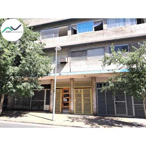 VENTA DEPTO DE 2D EN BARRIO BELLAS ARTES (135467)