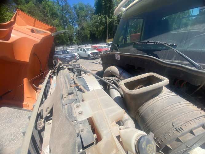 CAMION PLANO Marca INTERNATIONAL Modelo 7600 Año 2019