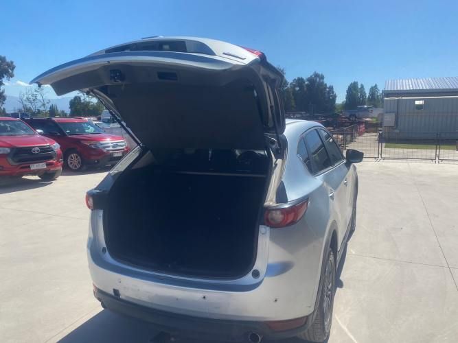 TATION WAGON Marca MAZDA Modelo CX5 OTTO 2.0 AUT Año 2020