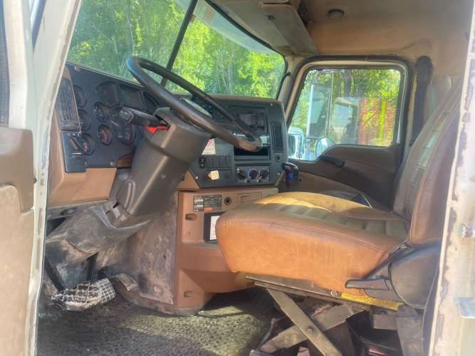 CAMION MIXER Marca MACK Modelo GU813E Año 2013