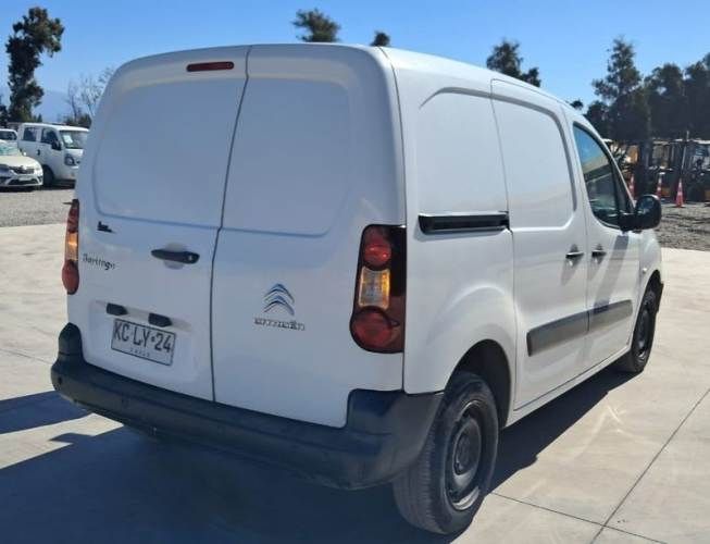FURGON MARCA CITROEN MODELO BERLINGO 1.6 AÑO 2018