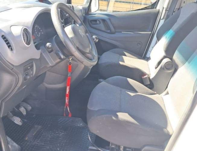 FURGON MARCA CITROEN MODELO BERLINGO 1.6 AÑO 2018