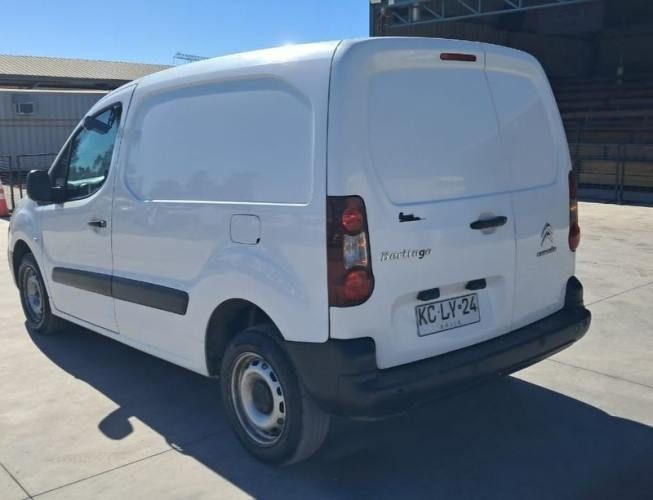 FURGON MARCA CITROEN MODELO BERLINGO 1.6 AÑO 2018