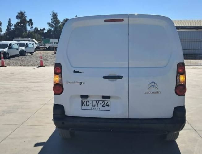 FURGON MARCA CITROEN MODELO BERLINGO 1.6 AÑO 2018