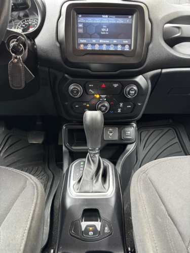 Jeep renegade sporting lx 1.8 2022
