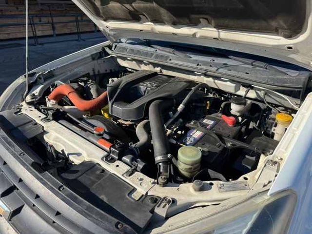 CAMIONETA MARCA CHEVROLET MODELO D MAX E5 DCAB 2.5 AÑO 2018