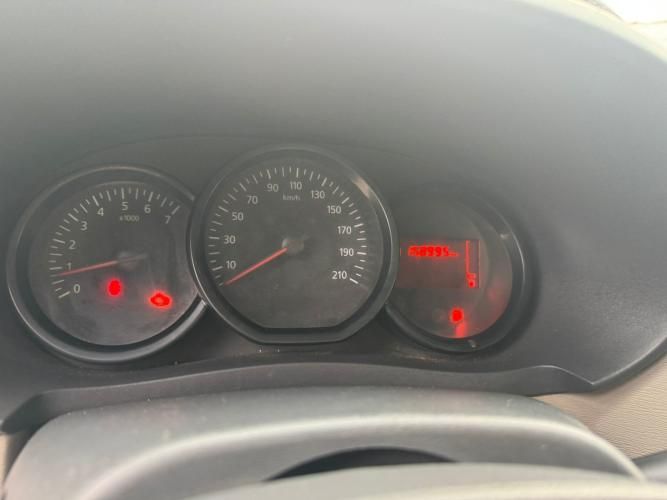 FURGON MARCA RENAULT MODELO DOKKER III 1.6 AÑO 2017