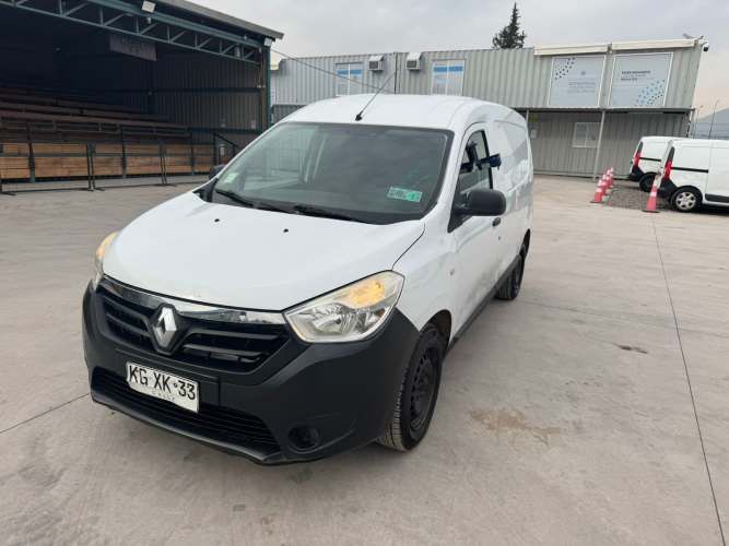 FURGON MARCA RENAULT MODELO DOKKER III 1.6 AÑO 2017