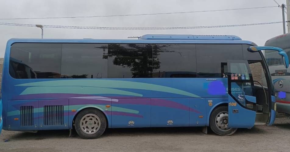 BUS YUTONG 2015 MODELO 6858 DE 33 ASIENTOS
