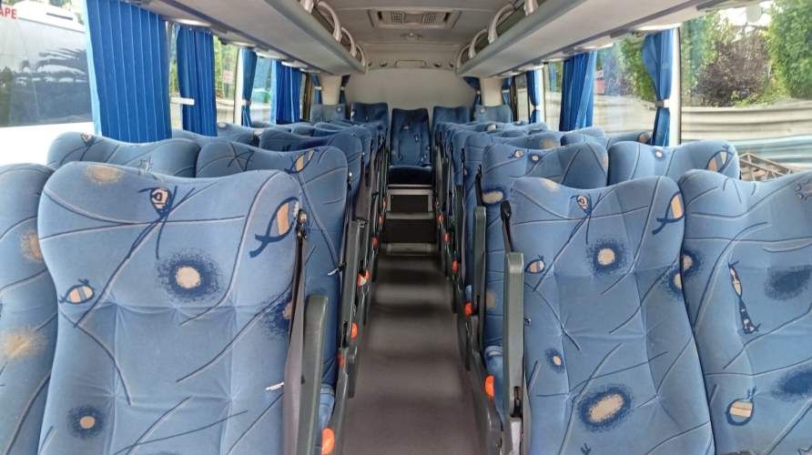 BUS YUTONG 2015 MODELO 6858 DE 33 ASIENTOS