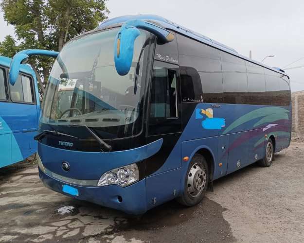 BUS YUTONG 2015 MODELO 6858 DE 33 ASIENTOS