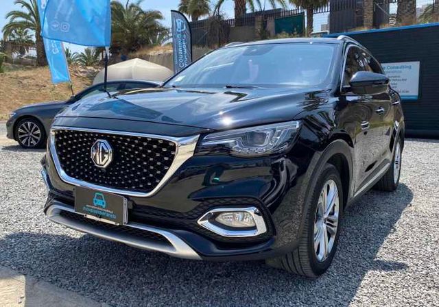 MG HS 2.0T DCT TROPHY 4WD UNICO DUEÑO 2021