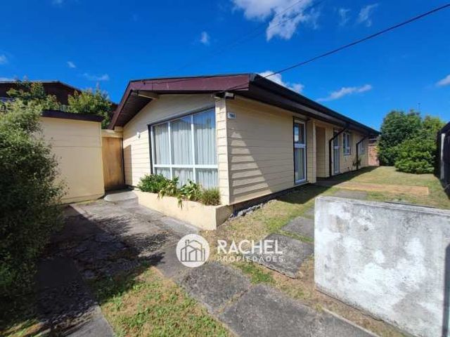 SE VENDE CASA CON MEJORAMIENTO TÉRMICO-4D- 1 PISO-Villa Entrelagos