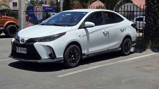 Toyota Yaris 2021