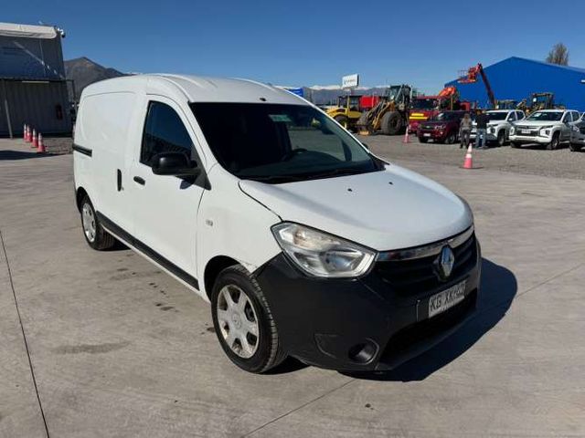 FURGON MARCA RENAULT MODELO DOKKER III 1.6 AÑO 2017