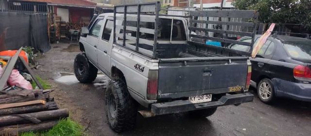 Camioneta Nissan D21