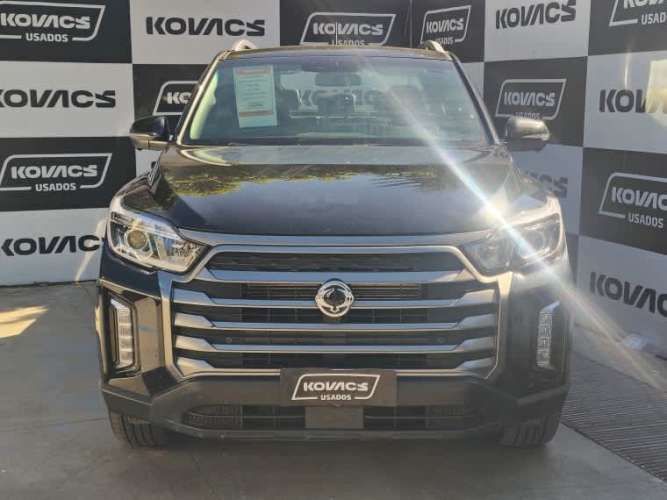 Ssangyong Musso 2.2    Limited  At 4x4  Diesel...