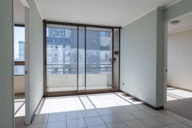 Depto en arriendo , Ubicación central y excelente conectividad.