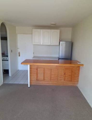 Excelente ubicación de Depto. Living comedor + cocina+ 1D +1B + 1 estacionamiento