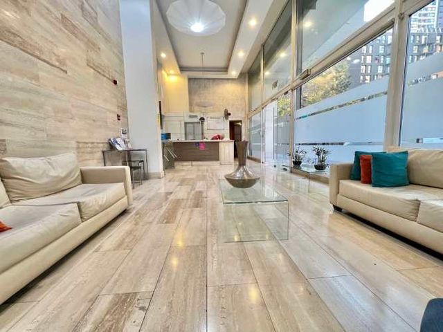 Metro Moneda/ Conexión a lavadora/ Silencioso (135711)