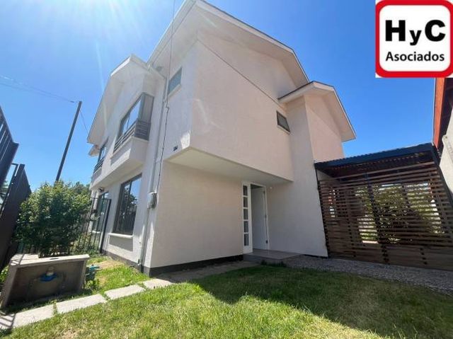 EL ABRAZO 3HB 3 BAÑOS 2 EST