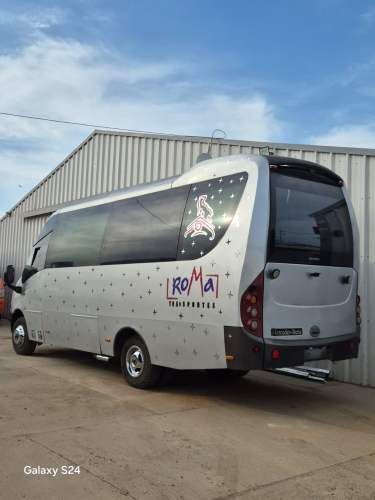 SE VENDE UNVI 4X4 AÑO 2015