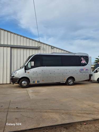 SE VENDE UNVI 4X4 AÑO 2015