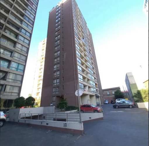 ARRIENDO HOME ESTUDIO FRENTE A UNIVERSIDAD SANTIAGO