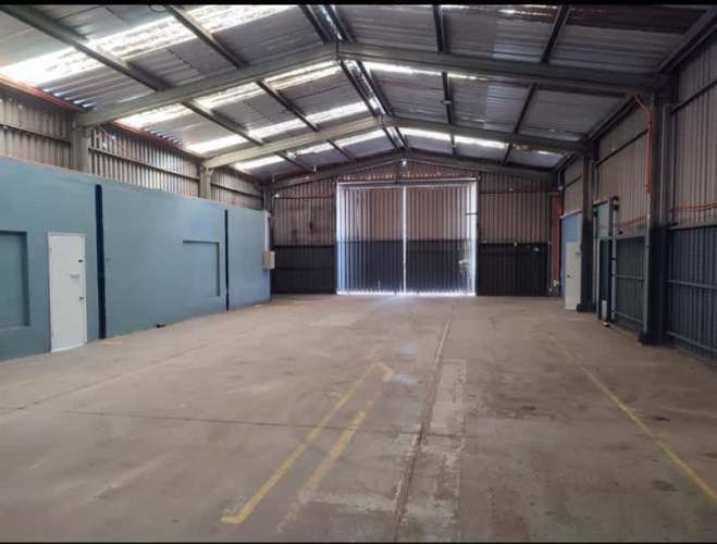 BODEGA Barrio Industrial El Chañar