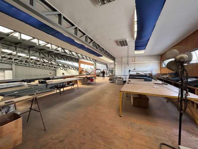 VENTA DE GALPÓN COMERCIAL - SANTIAGO CENTRO