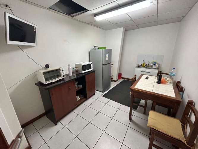 VENTA DE GALPÓN COMERCIAL - SANTIAGO CENTRO